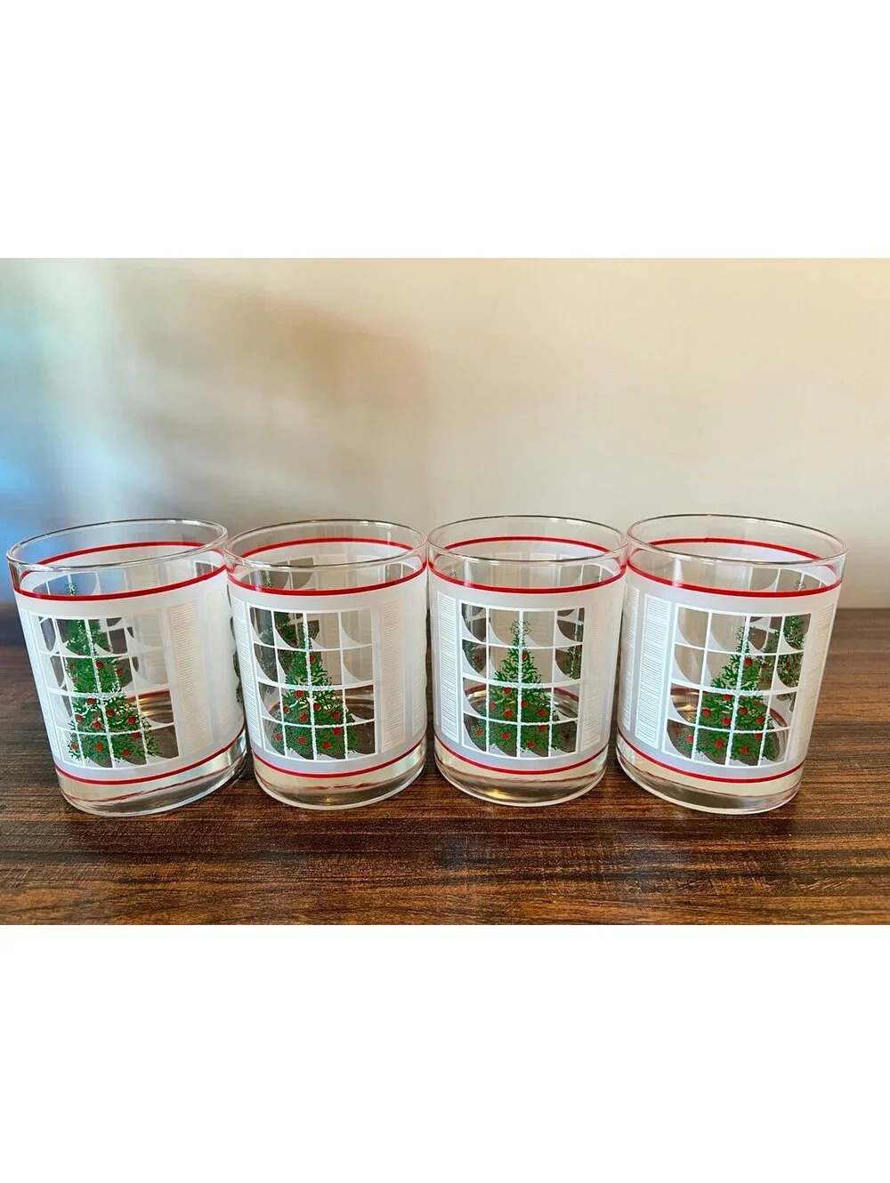 Set Of 4 Christmas Tree Glasses Old Fashion Style Snow Frosted window Pane Scene